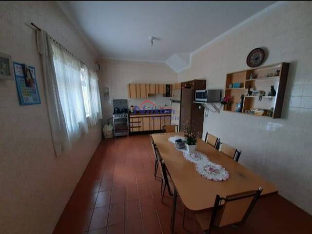 Sobrado para Venda em Guarulhos - 4