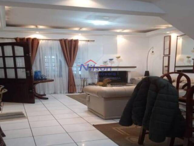 Sobrado para Venda em Guarulhos - 4