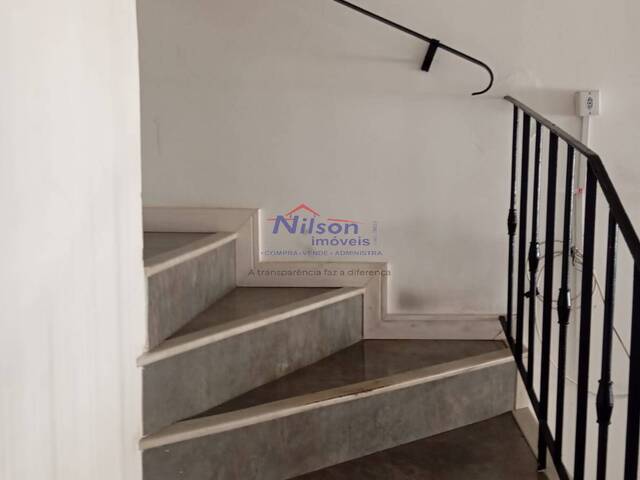 Sobrado para Venda em Guarulhos - 4